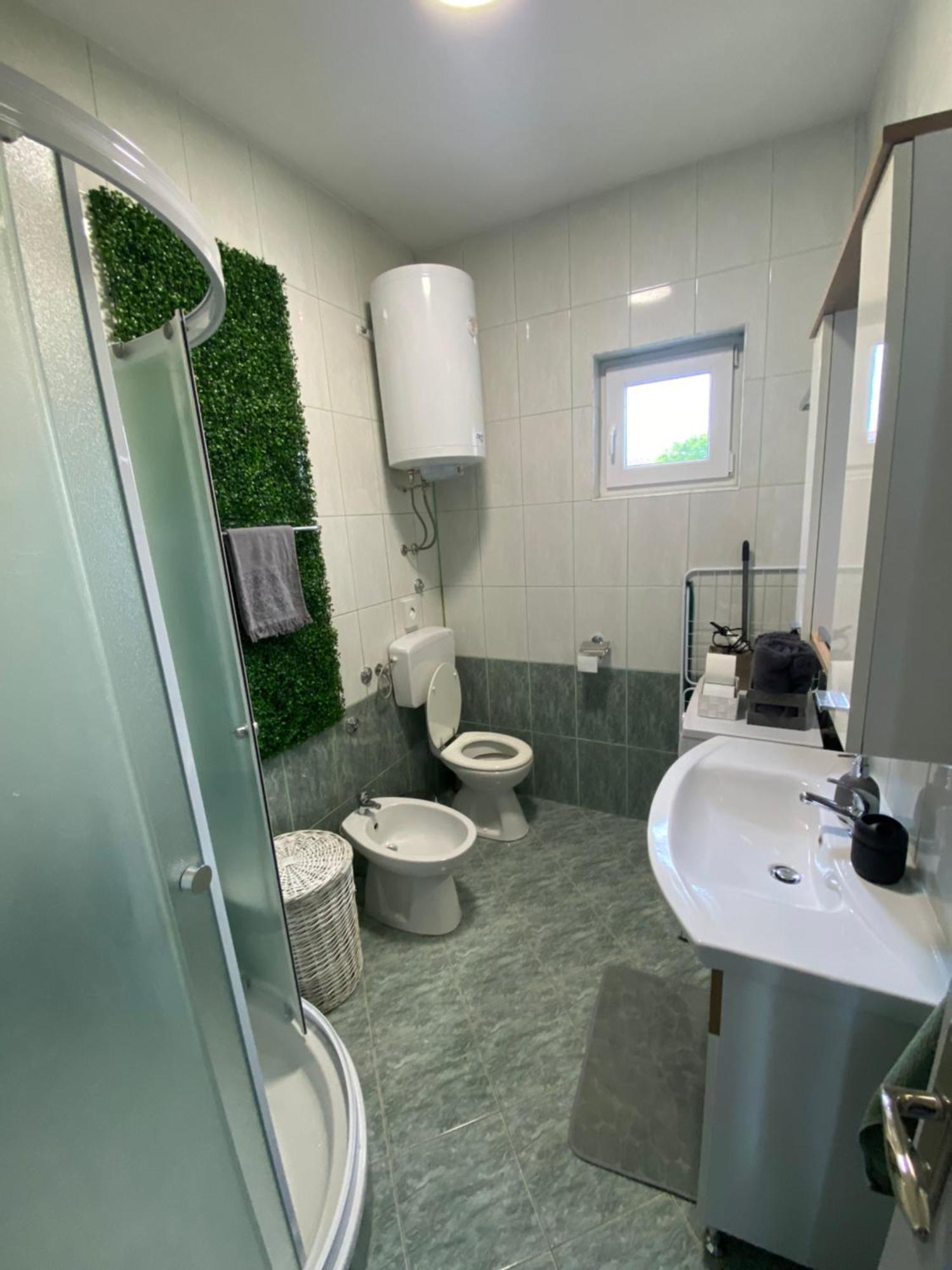 Apartman El Ogulin Exteriör bild