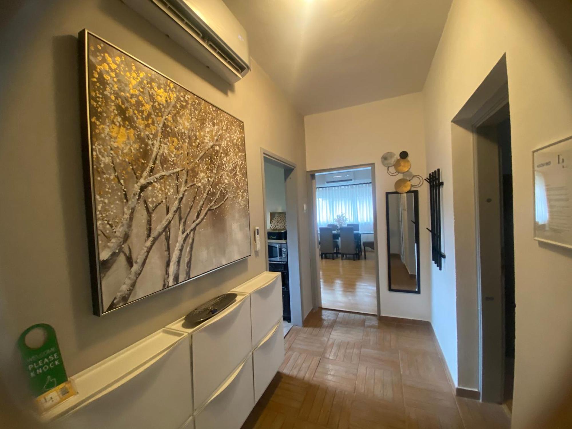 Apartman El Ogulin Exteriör bild