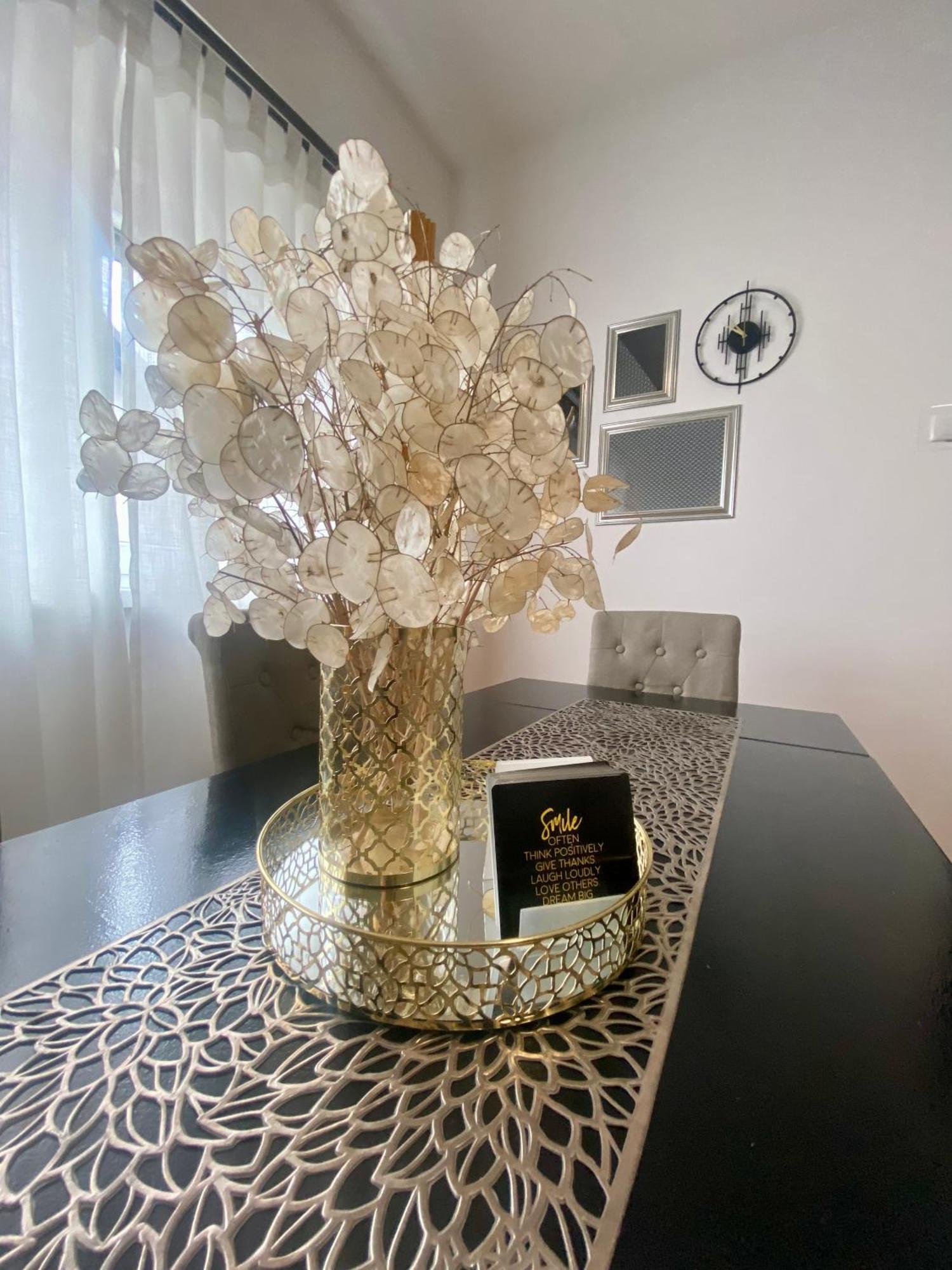 Apartman El Ogulin Exteriör bild